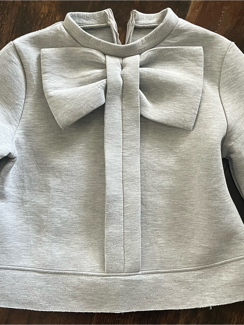 Gray Bow-Front Pullover Top Size L